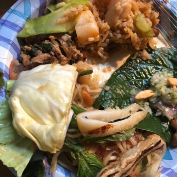 Khao Soi - Thai Near Me - Bremerton, Washington
