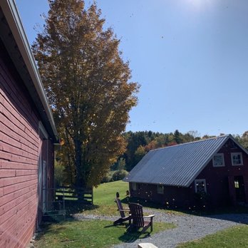 The Mansfield Barn - Venues & Event Spaces Near Me - Jericho, Vermont