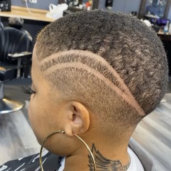 Just Cuttin - Women's cut - Barbers Near Me - Charlotte, North Carolina Just Cuttin - Women's cut - Barbers Near Me - Charlotte, North Carolina