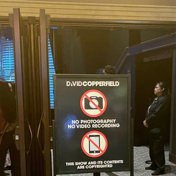 David Copperfield - Magicians Near Me - Las Vegas, Nevada