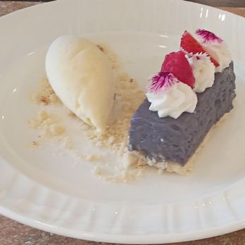 The Pearl - Sweet potato pie with ice cream- an excellent ending - New American Near Me - Pearl City, Hawaii The Pearl - Sweet potato pie with ice cream- an excellent ending - New American Near Me - Pearl City, Hawaii
