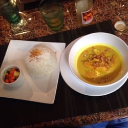 Mamabali SPA - Curry de poulet et riz parfumé