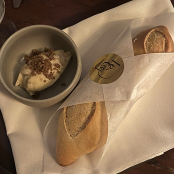 Le Coq - Bread with chicken skin butter - French Near Me - La Jolla, California Le Coq - Bread with chicken skin butter - French Near Me - La Jolla, California