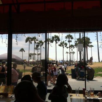 Sidewalk Cafe - Great service, great food, A rating, great view, what more can you ask for? - Tacos Near Me - Venice, California Sidewalk Cafe - Great service, great food, A rating, great view, what more can you ask for? - Tacos Near Me - Venice, California