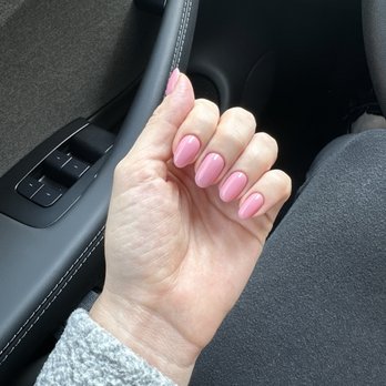 Nail club - Day of manicure - Nail Salons Near Me - Los Angeles, California