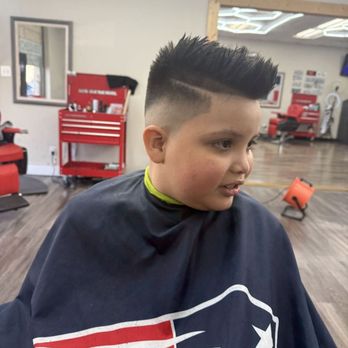 Dominik Barber - Barbers Near Me - San Antonio, Texas Dominik Barber - Barbers Near Me - San Antonio, Texas