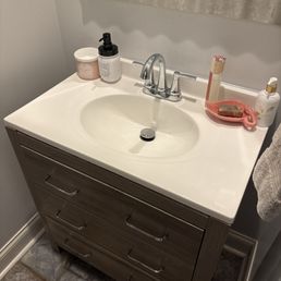 New bathroom vanity top and faucet New bathroom vanity top and faucet