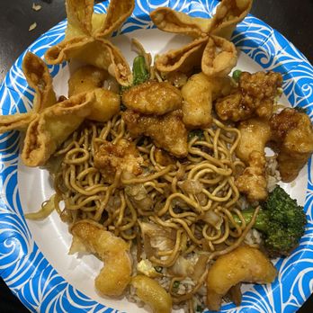 Panda Express - Family meal bundle - Chinese Near Me - Mission Viejo, California Panda Express - Family meal bundle - Chinese Near Me - Mission Viejo, California