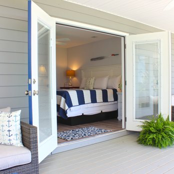 Darien Waterfront Inn - All rooms with a view! Rooms open onto spacious porch with gorgeous views - Bed & Breakfast Near Me - Darien, Georgia Darien Waterfront Inn - All rooms with a view! Rooms open onto spacious porch with gorgeous views - Bed & Breakfast Near Me - Darien, Georgia