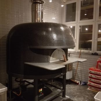 Jill - Pizzaofen - Pizza Near Me - Hamburg, HH