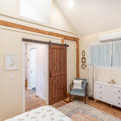 Barn on the Pond - Room #5 Cottage queen bed and kitchenet