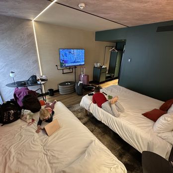 Novotel Lisboa - Hotels Near Me - Lisbon, 11