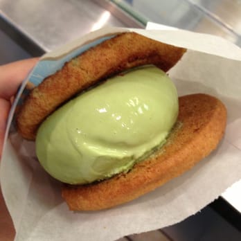 CREAM - white chocolate macadamian nut and snicker doodle cookies with matcha green tea ice cream in the middle - Desserts Near Me - Berkeley, California CREAM - white chocolate macadamian nut and snicker doodle cookies with matcha green tea ice cream in the middle - Desserts Near Me - Berkeley, California