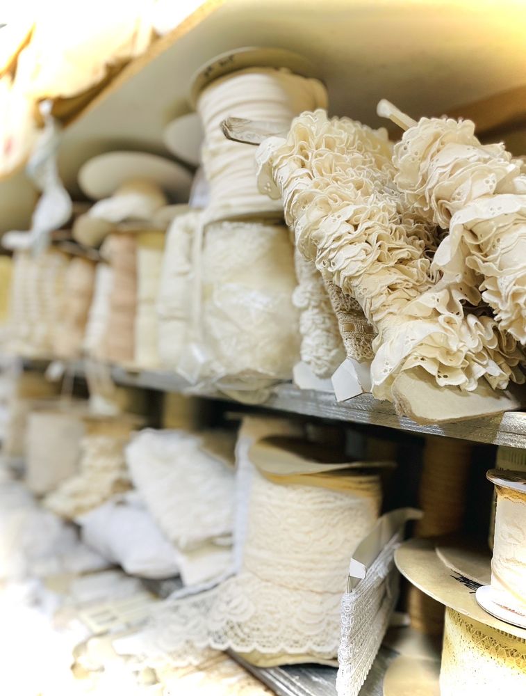 MILL END FABRICS Updated October 2024 79 Photos & 97 Reviews 1745