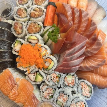 Ai Sushi - 60 pc sushi and sashimi plater - Sushi Bars Near Me - Markham, Ontario