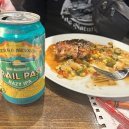 Trail pass hazy IPA, half roasted chicken with seasonal succotash was excellent Trail pass hazy IPA, half roasted chicken with seasonal succotash was excellent
