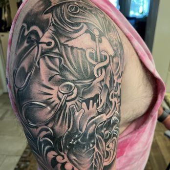 Lost Dreams Tattoo And Piercing - Piercing Near Me - Stockton, California Lost Dreams Tattoo And Piercing - Piercing Near Me - Stockton, California