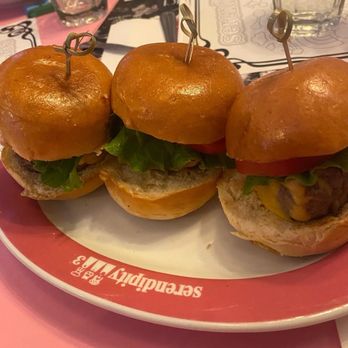 Serendipity 3 - Upper East Side - All American Wagyu Sliders - Desserts Near Me - New York, New York