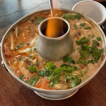 Khun Thai - Thai Near Me - Brookings, Oregon