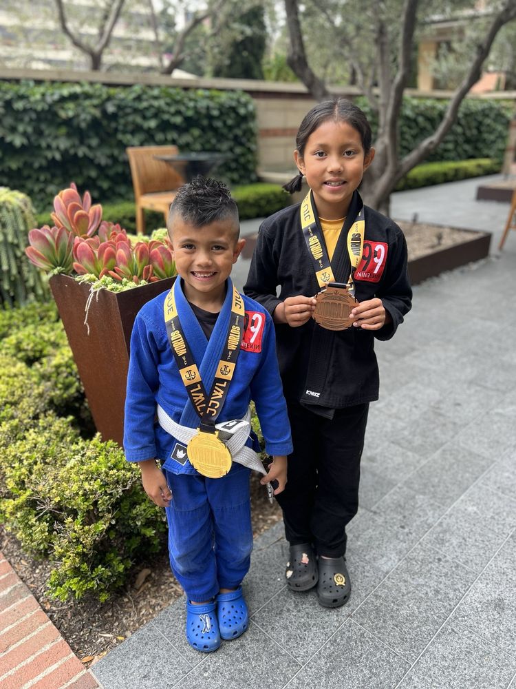 BLUE DRAGON MARTIAL ARTS Updated July 2024 232 Photos & 21 Reviews