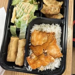 Teppanyaki One Teriyaki & Sushi - Salmon Bento Box