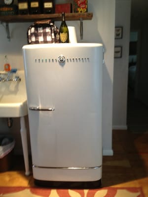 Photo of Union Street Guest House - Hudson, NY, US. One of the coolest ol refrigerators. In Thunderbird