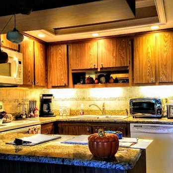 Carpentry and Counters - Refaced cabinets - Carpenters Near Me - Pinellas Park, Florida