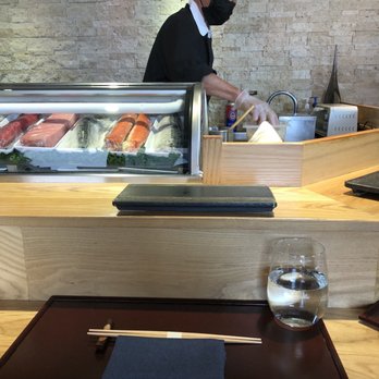 Sushi Kashiba - Chef Shiro at work - Japanese Near Me - Seattle, Washington Sushi Kashiba - Chef Shiro at work - Japanese Near Me - Seattle, Washington