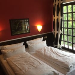 Atrium Rheinhotel - Zimmer mit kleinem Balkon