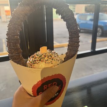 Red Circle Ice Cream - Yummy yummy ice cream - Desserts Near Me - Houston, Texas Red Circle Ice Cream - Yummy yummy ice cream - Desserts Near Me - Houston, Texas