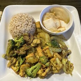 Lemon grass tofu with brown rice