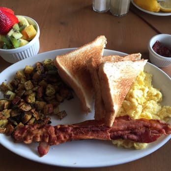 Mockingbird Cafe - Cafes Near Me - Bay Saint Louis, Mississippi