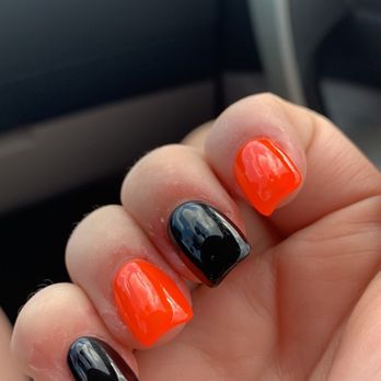 Conway Nail Bar - Powder dipped acrylics w/ polish (orange and black) - Nail Salons Near Me - Conway, Arkansas Conway Nail Bar - Powder dipped acrylics w/ polish (orange and black) - Nail Salons Near Me - Conway, Arkansas