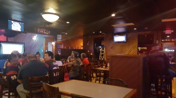 Legends Grill by null