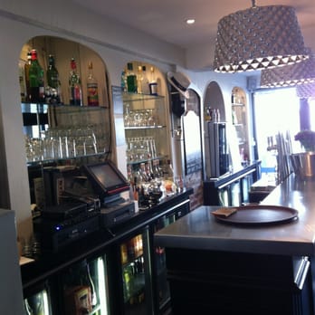 Bar Le Saint Rémy - Restaurants Near Me - Troyes, 10 Bar Le Saint Rémy - Restaurants Near Me - Troyes, 10