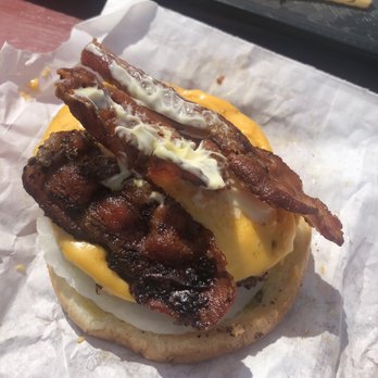 Pick-Quick Drive In - Bacon cheese burger - Burgers Near Me - Fife, Washington Pick-Quick Drive In - Bacon cheese burger - Burgers Near Me - Fife, Washington