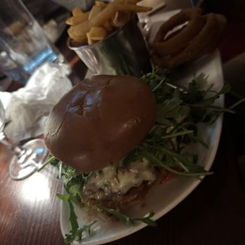 The Elm Tree - Burger - Irish Near Me - Cork, Colorado
