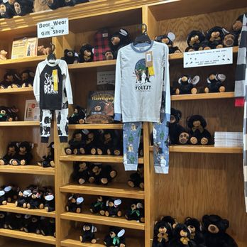 Black Bear Diner Porterville - Gift shop items - Diners Near Me - Porterville, California