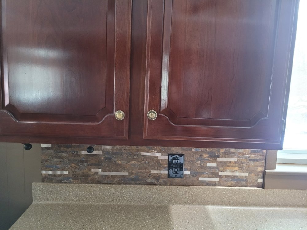 Slide of Leonard & sons Handyman Solutions