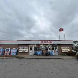 Speedway - Exterior