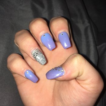 Miracle Nails - Really good quality long lasting acrylic - Nail Salons Near Me - Carson City, Nevada