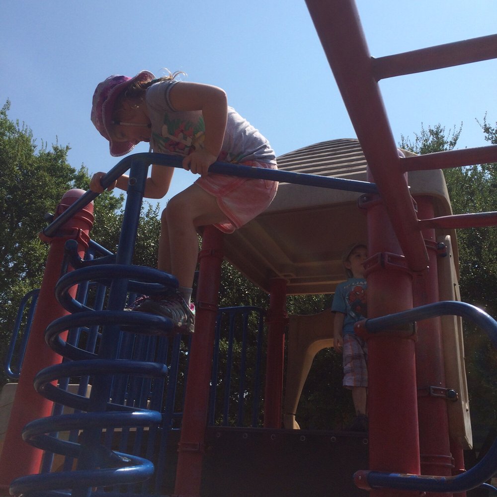 Linkwood Park - Nice well kept playground equipment - Parks Near Me - Houston, Texas
