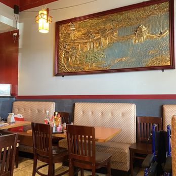 KP Asian Cafe - Interior - Chinese Near Me - Aurora, Colorado