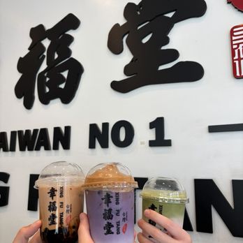 Xing Fu Tang - boba milk tea, dirty ube latte, matcha + strawberry boba milk - Bubble Tea Near Me - Flushing, New York Xing Fu Tang - boba milk tea, dirty ube latte, matcha + strawberry boba milk - Bubble Tea Near Me - Flushing, New York