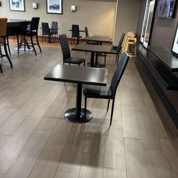 Hampton Inn Denver-Northwest/Westminster - Breakfast area so old and plain, it's scary. - Hotels Near Me - Westminster, Colorado