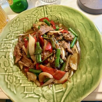 Ruen Bong Kot - Mildly spicy beef dish - Thai Near Me - Scarsdale, New York Ruen Bong Kot - Mildly spicy beef dish - Thai Near Me - Scarsdale, New York