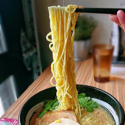 Ryus Noodle Bar by null