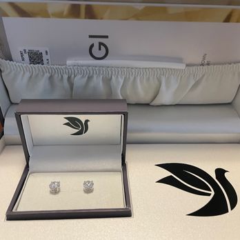 Friendly Diamonds - Jewelry Near Me - New York, New York Friendly Diamonds - Jewelry Near Me - New York, New York