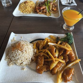 Aung Burma - Mango Swai Fish w/Brown Rice and a Mango Martini. MayLiKa Shrimp w/Biryani Rice - Burmese Near Me - Concord, California Aung Burma - Mango Swai Fish w/Brown Rice and a Mango Martini. MayLiKa Shrimp w/Biryani Rice - Burmese Near Me - Concord, California