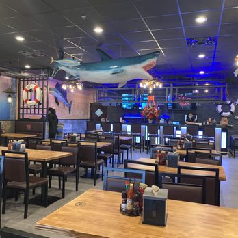 Red Crab - Bar and seating area - Seafood Near Me - Houston, Texas Red Crab - Bar and seating area - Seafood Near Me - Houston, Texas